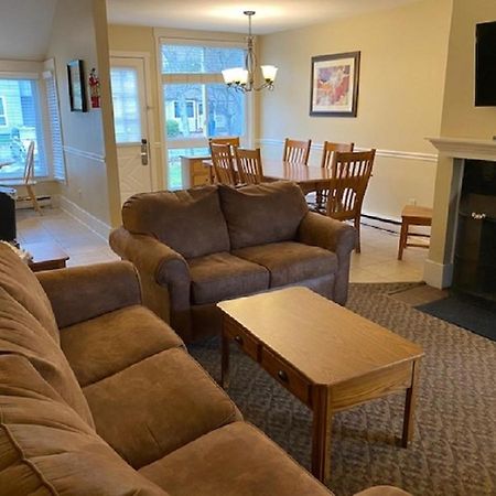Pocono Villas Resort Ийст Страудсбърг Екстериор снимка